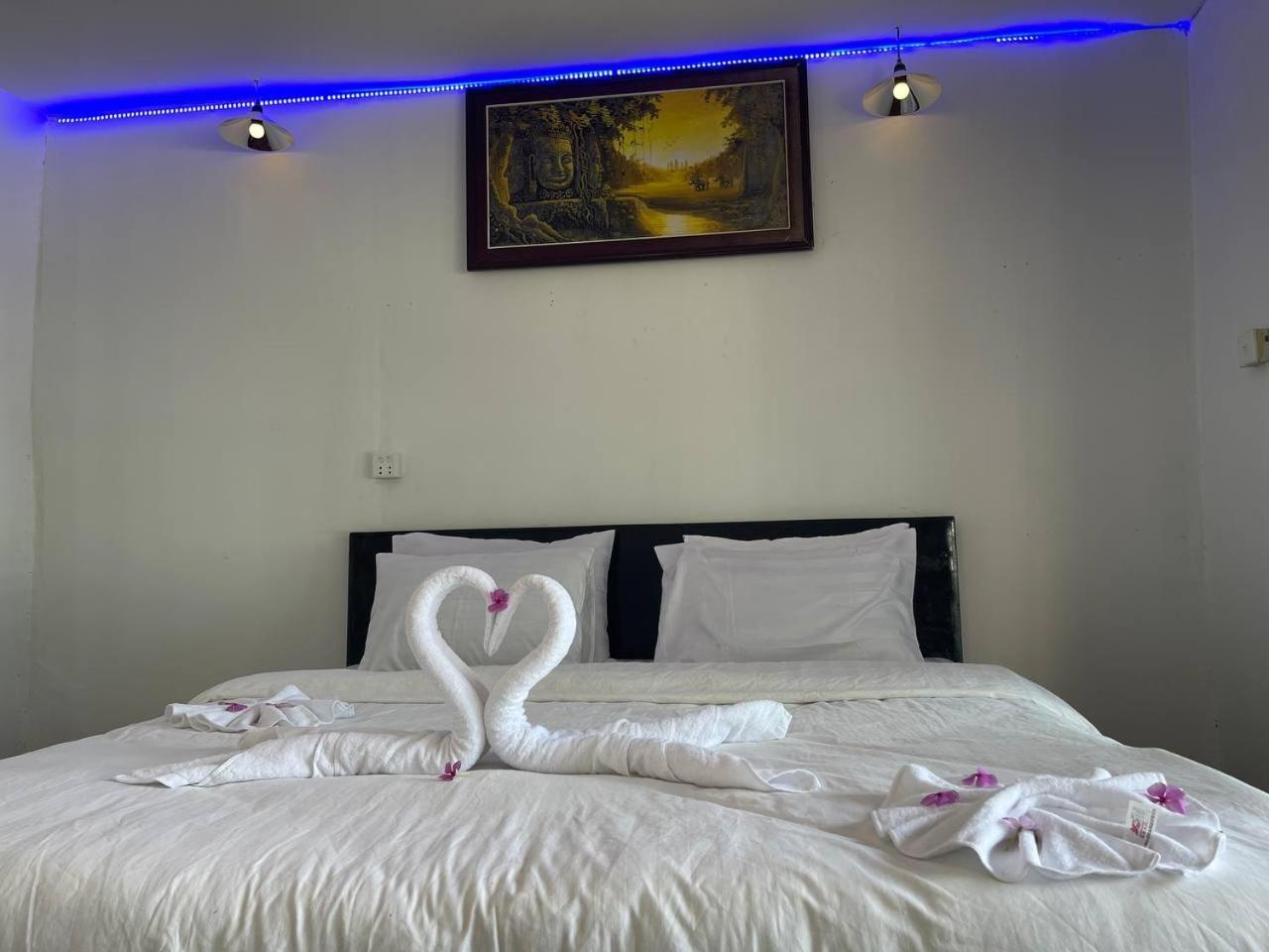 Koh Rong Beach Hostel And Bungalows Kaoh Touch Εξωτερικό φωτογραφία