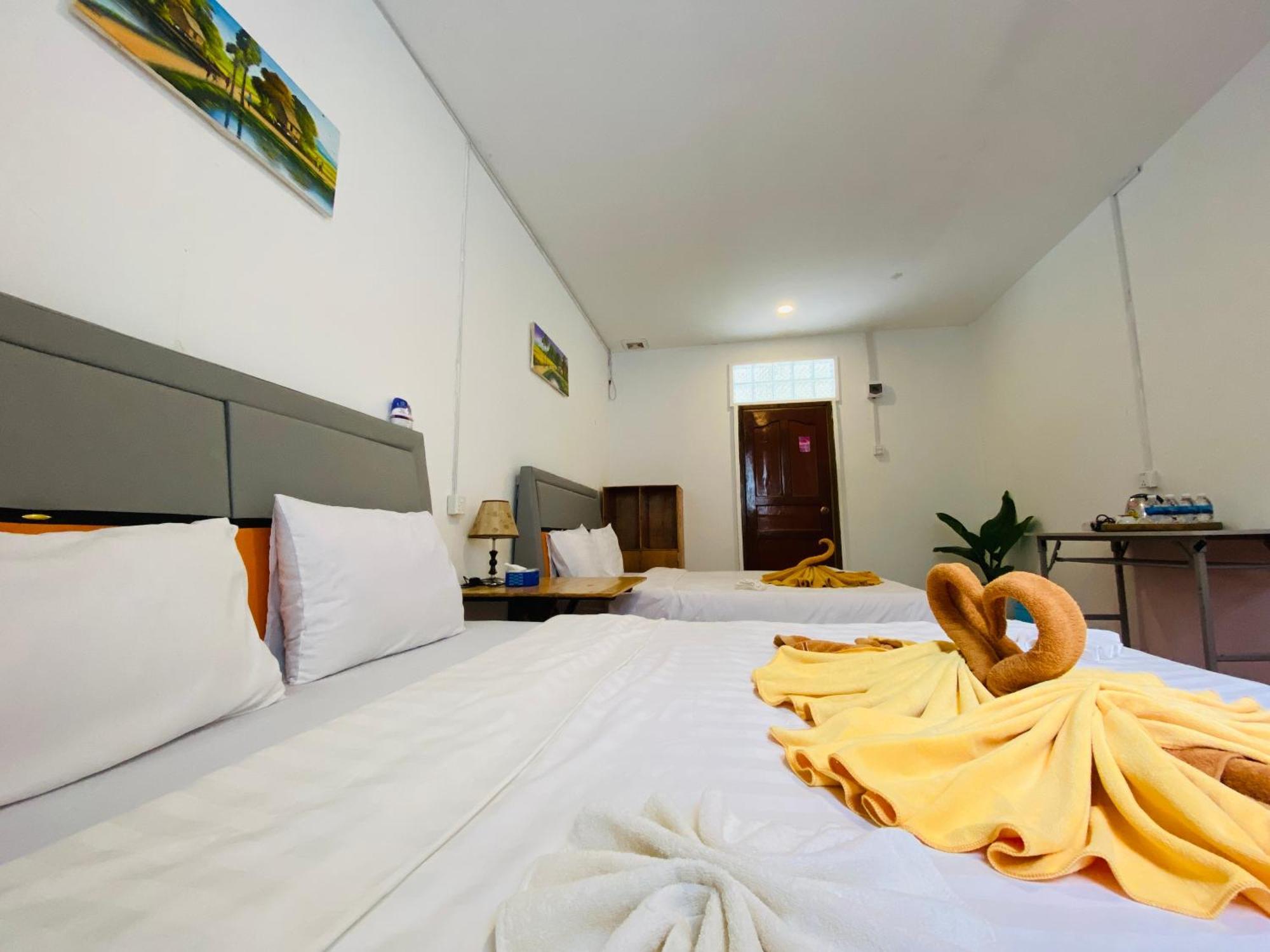 Koh Rong Beach Hostel And Bungalows Kaoh Touch Εξωτερικό φωτογραφία